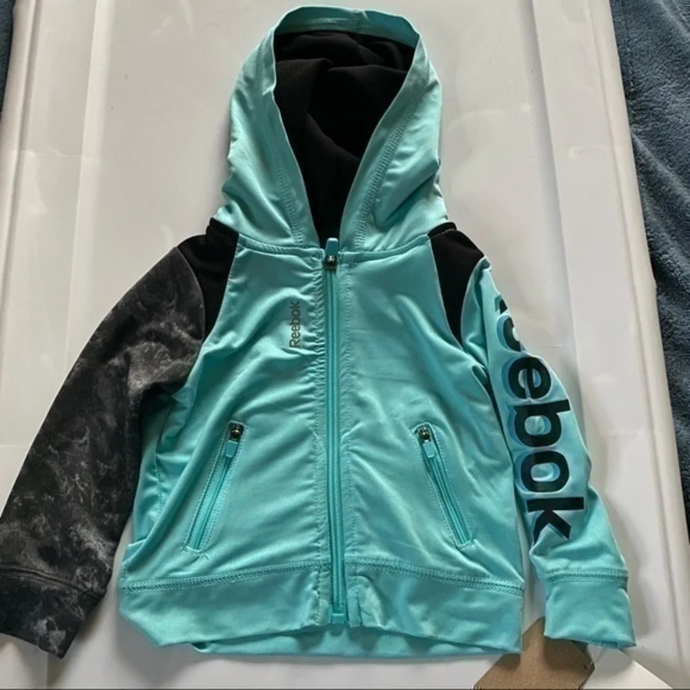 Reebok what super